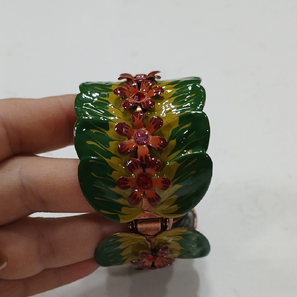 Floral Enamel Bracelet with Red and Green Accents - Picture 4 of 8